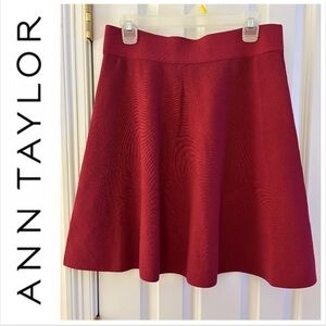 Ann Taylor Skirt women’s sz M, Crimson Rust Red,  A-Line pull-on, knit, NWT